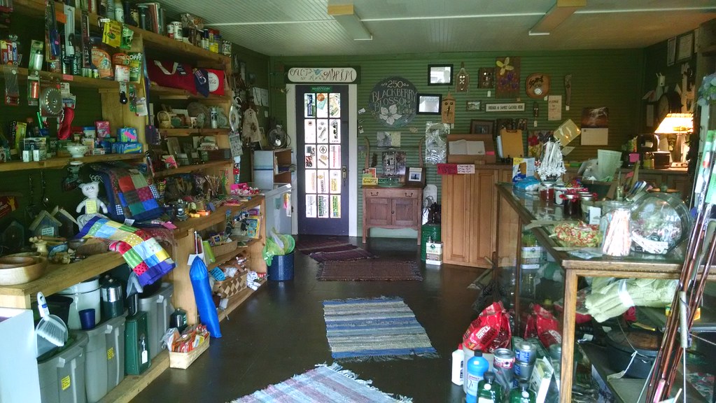 No Name Campground Store Unicoi Camping 3 Robert MacNeil Flickr