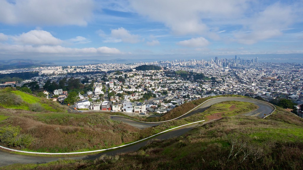 Winding Road at Twin Peaks View of San Francisco from the … Flickr