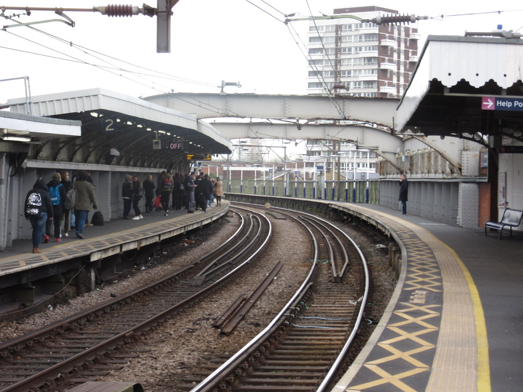 Limehouse Railway Station Graham Benbow Flickr