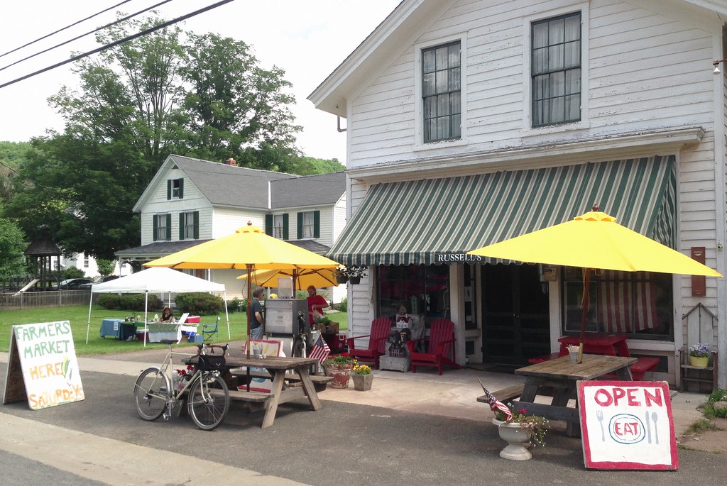 Russel's Store and Farmer's Market, Main St, Bovina Center… Flickr