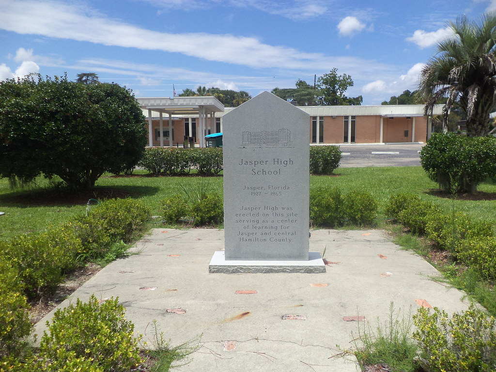Jasper High School monument front Jasper High School monum… Flickr
