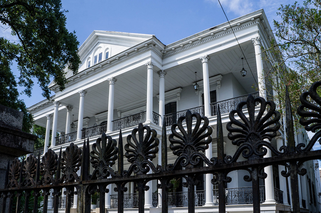 New Orleans Garden District Buckner Mansion, 1410 Jackson … Flickr