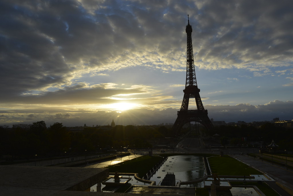 Le lever du soleil à Paris Sunrise in Paris ruifo Flickr