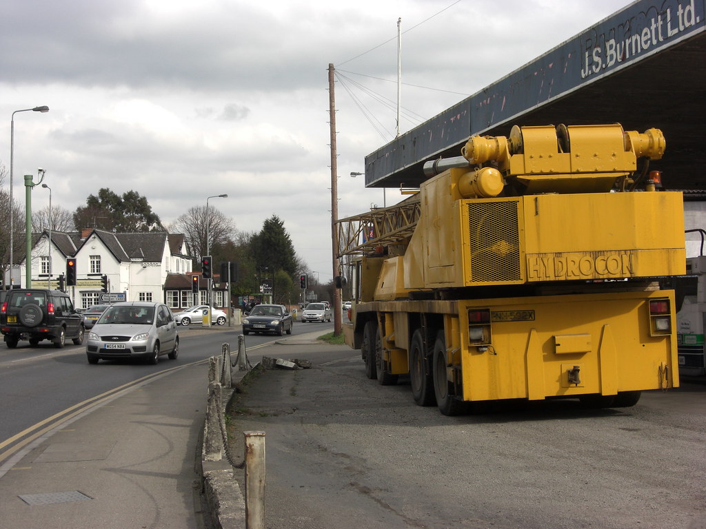 JS Garage, Toton, Nottingham, 2011 To assist wit… Flickr