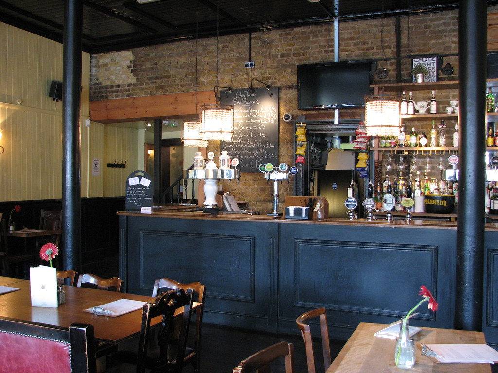 IMG_1980 READ LARDBUTTY REVIEW OF THE SUN PUB CLAPHAM