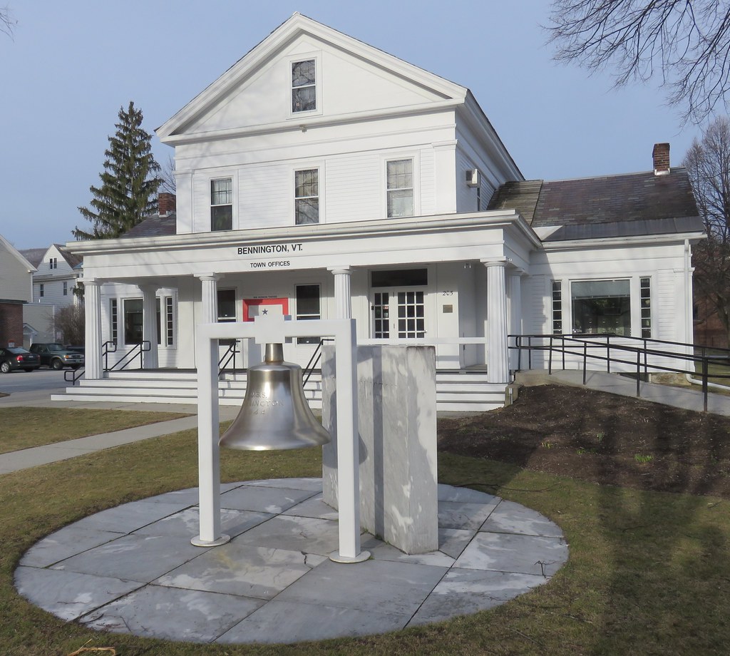 Bennington, Vermont Town Hall This Greek Revival structure… Flickr