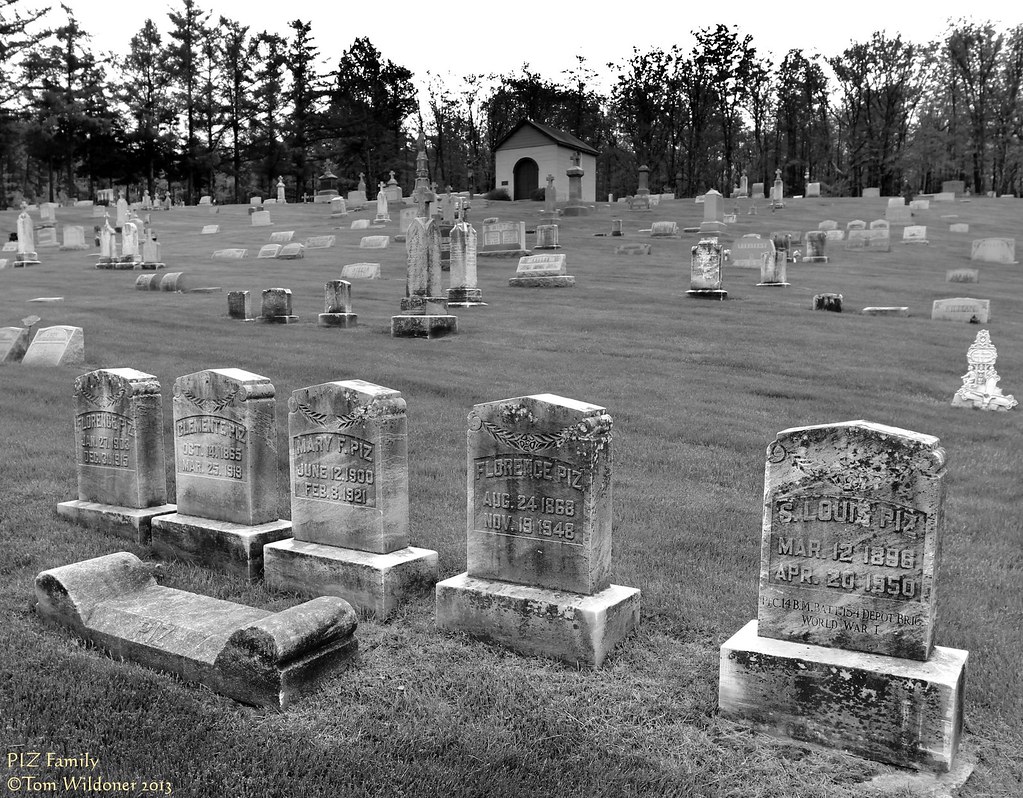 PIZ Family Plots Saint Fidelis Cemetery, Mahanoy City, Sch… Flickr