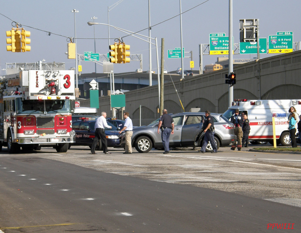 Pearl Street Accident Accident at Pearl and US131, I think… Flickr