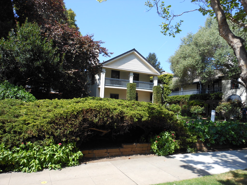 Merritt House, Monterey, California The City of Monterey i… Flickr