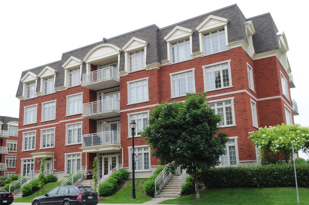 1New Listing Ville StLaurent Penthouse à vendre Ville St… Flickr