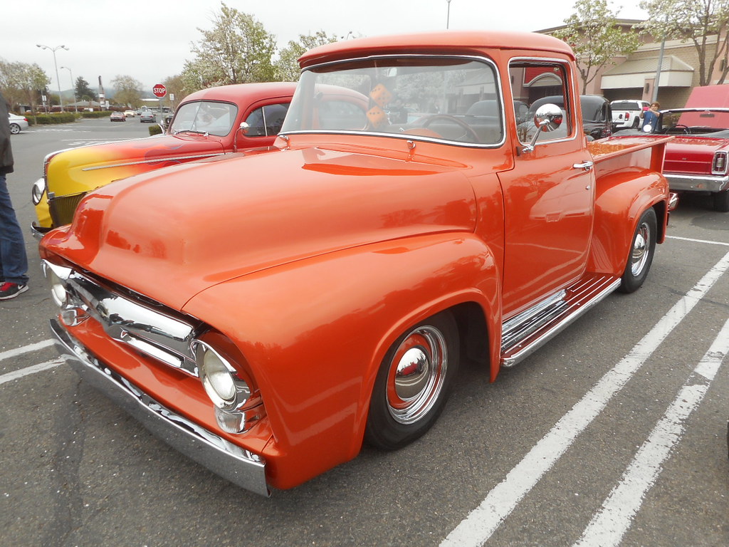 Cars & Coffee Petaluma 31917 023 Craig Owens55 Flickr