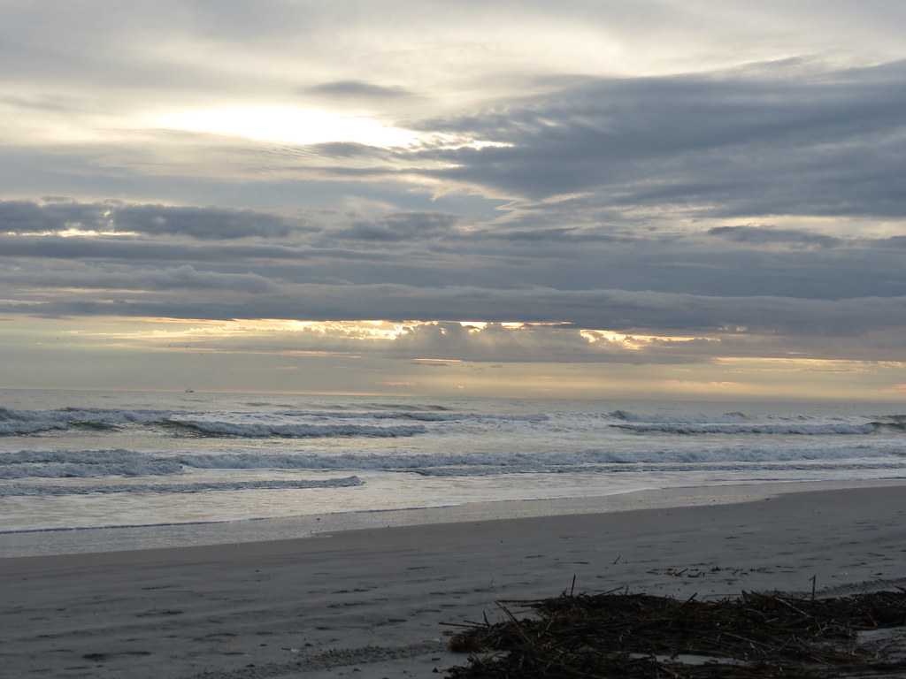 Sunrise at New Smyrna Beach on 121212 Rae Karen Flickr