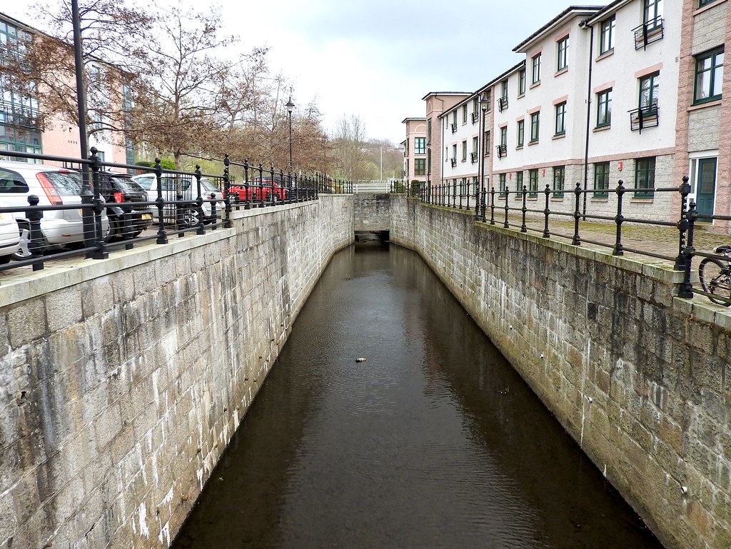 Crombie Wollen Mill 18591990 Aberdeen Scotland J&J Crombi… Flickr