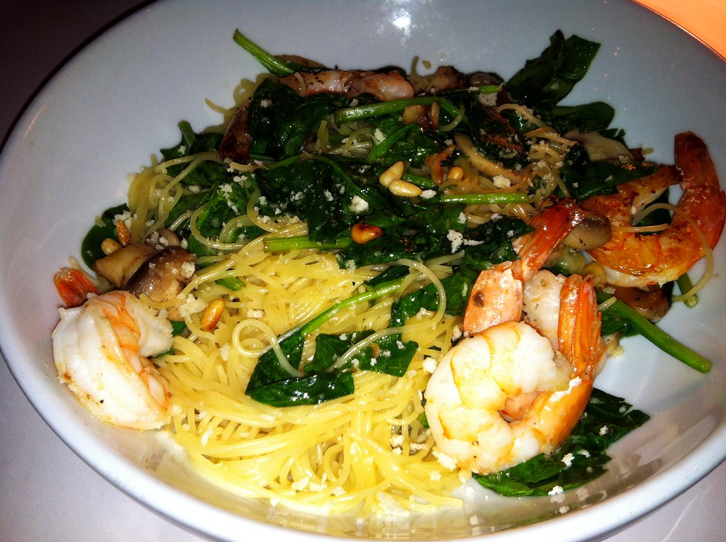 IMG_1488a Shrimp Portofino at Macaroni Grill. Andy961 Flickr