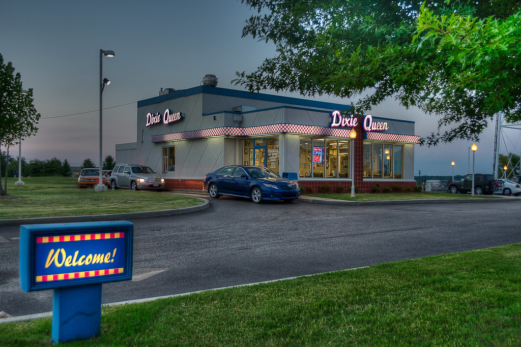 DMT_20130713191744 Dixie Queen, Southaven MS Felicia Foto Flickr