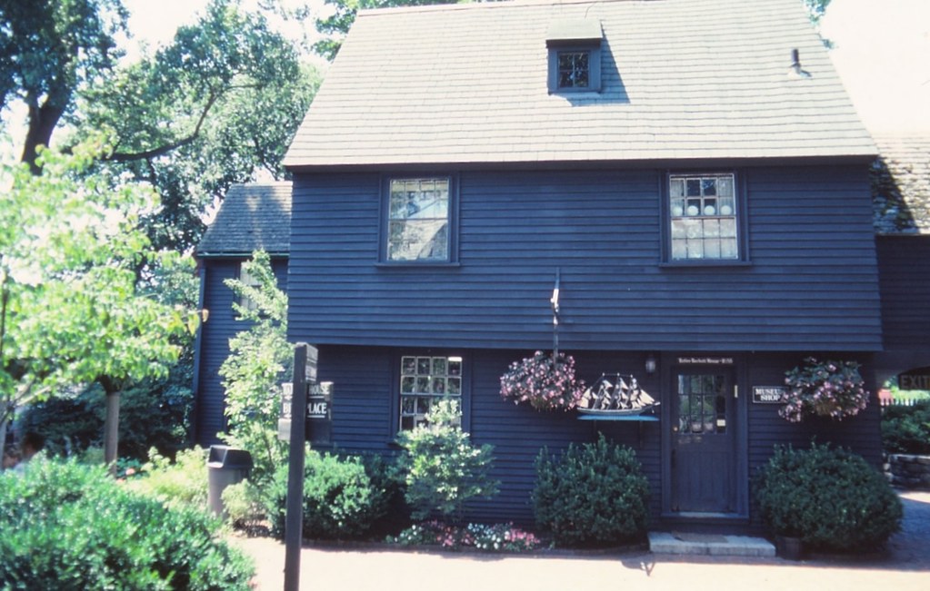 RetireBeckett House The Retire Beckett house, built in 16… Flickr