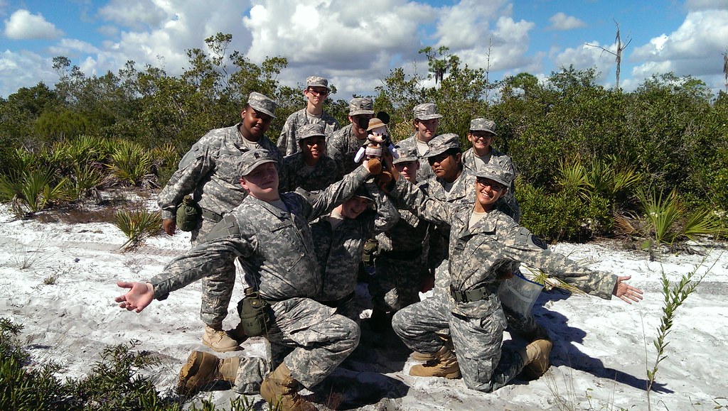 Lake Placid High School JROTC ROTC unit collected acorns o… Flickr