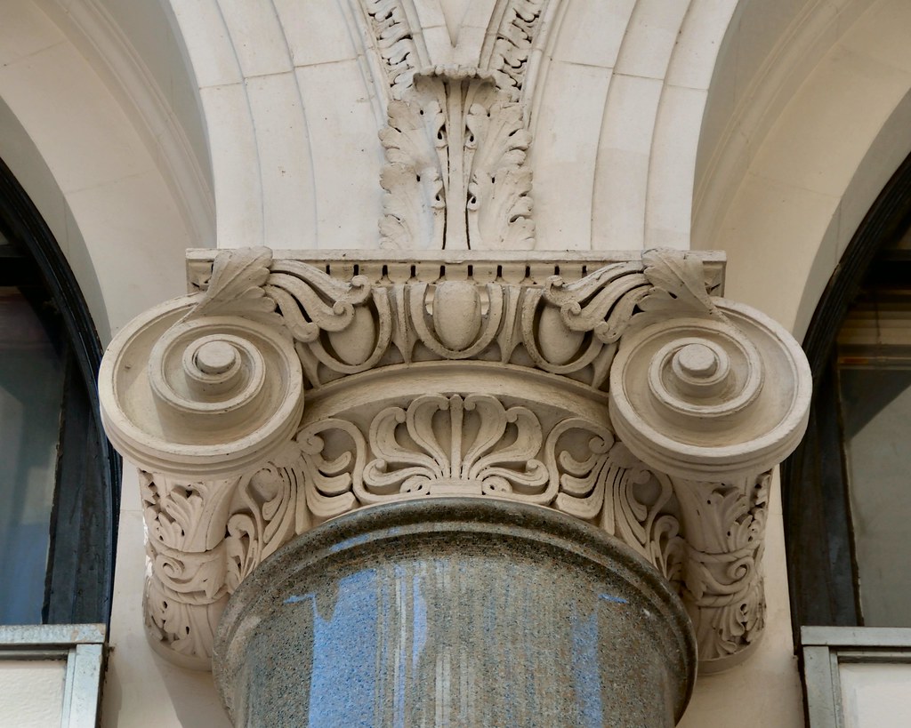 NYC_Fifth_390_007 Gorham Building, 390 Fifth Avenue at Wes… Flickr