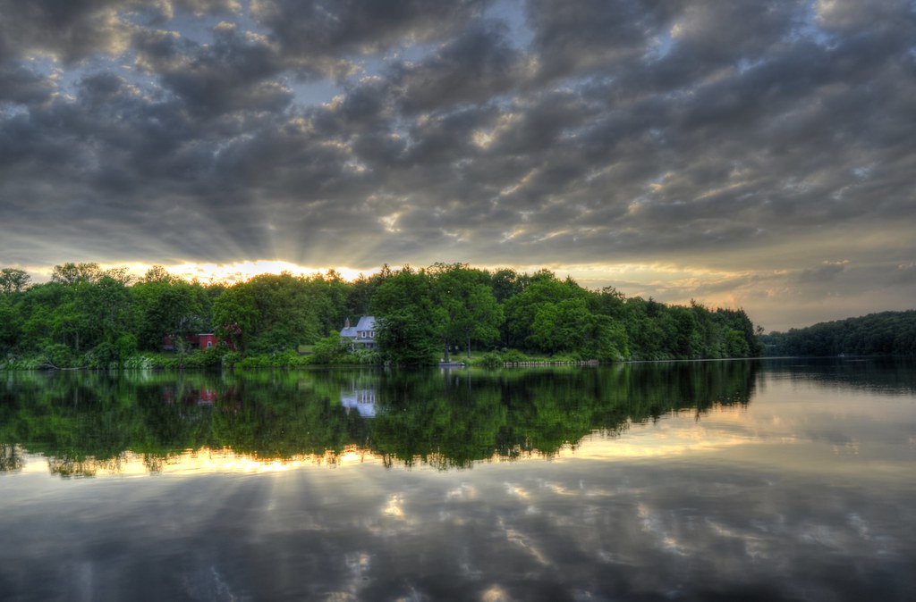 enh_DSC1879_80_81_tonemapped Lake Nockamixon, Pennsylvania… Flickr
