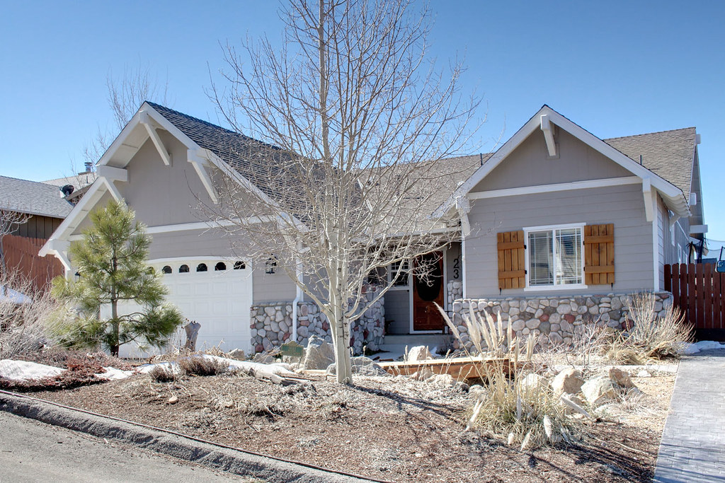 Pine Lane 233 Flickr