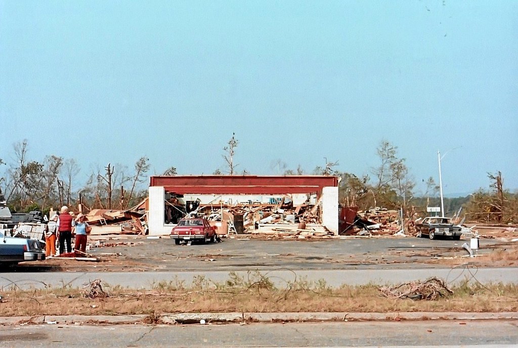 1979tornadoadayafter29_7984294931_o Windsor Locks Historical