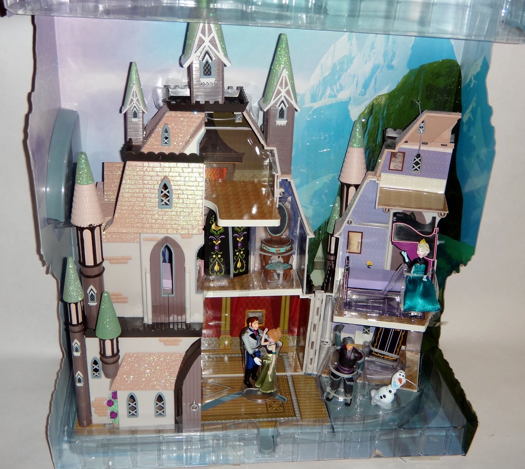 Frozen Castle of Arendelle Play Set US Disney Store Purc… Flickr