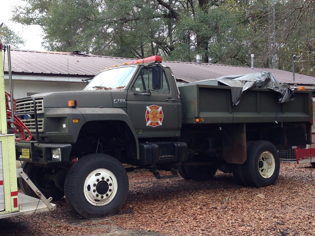 Holt Fire Department Tanker 30 InfiniteJoules Flickr