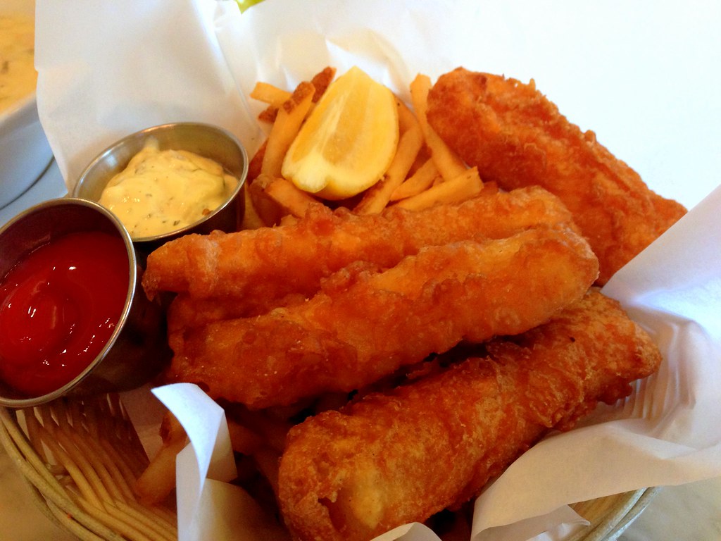 Alaskan cod fish and chips Santa Monica Seafood 154 E