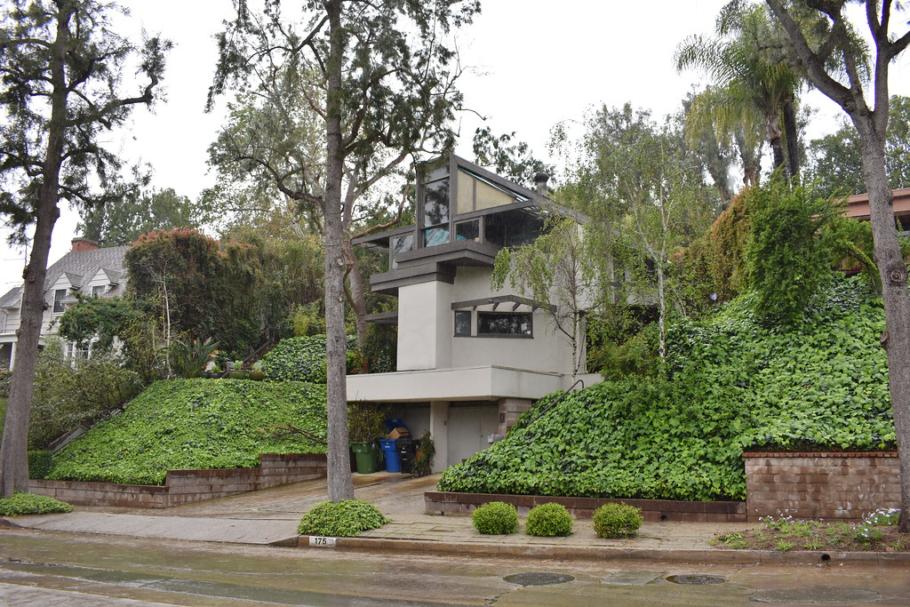 Tischler House, R.M. Schindler 1950 Architect R.M. Tischle… Flickr