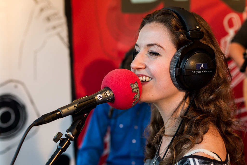 Tessa Rose Jackson live op de Vierdaagsefeesten Tessa Rose… NPO 3FM