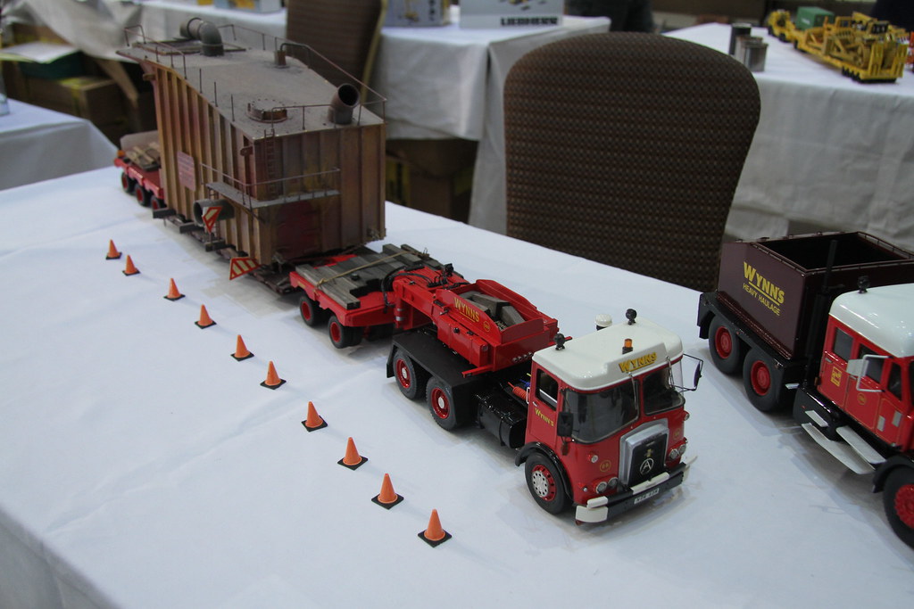 HEMS 2012 Mike Roach (5) The Heavy Equipment Model Show 20… Flickr