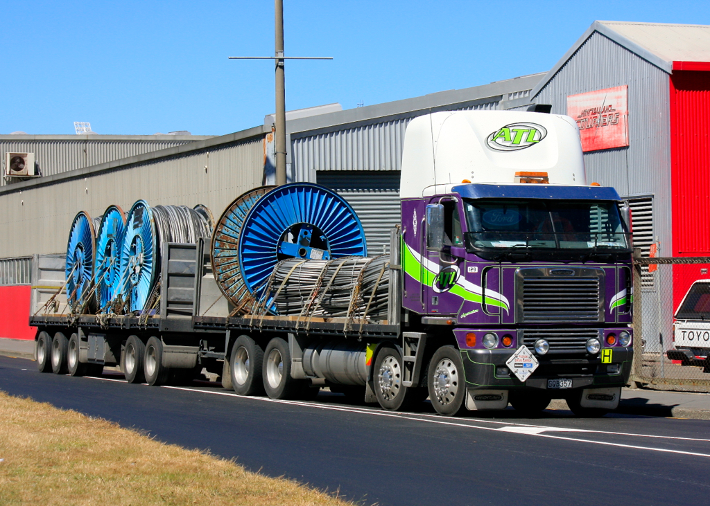 ATL Freightliner Argosy truck & trailer SemmyTrailer Flickr