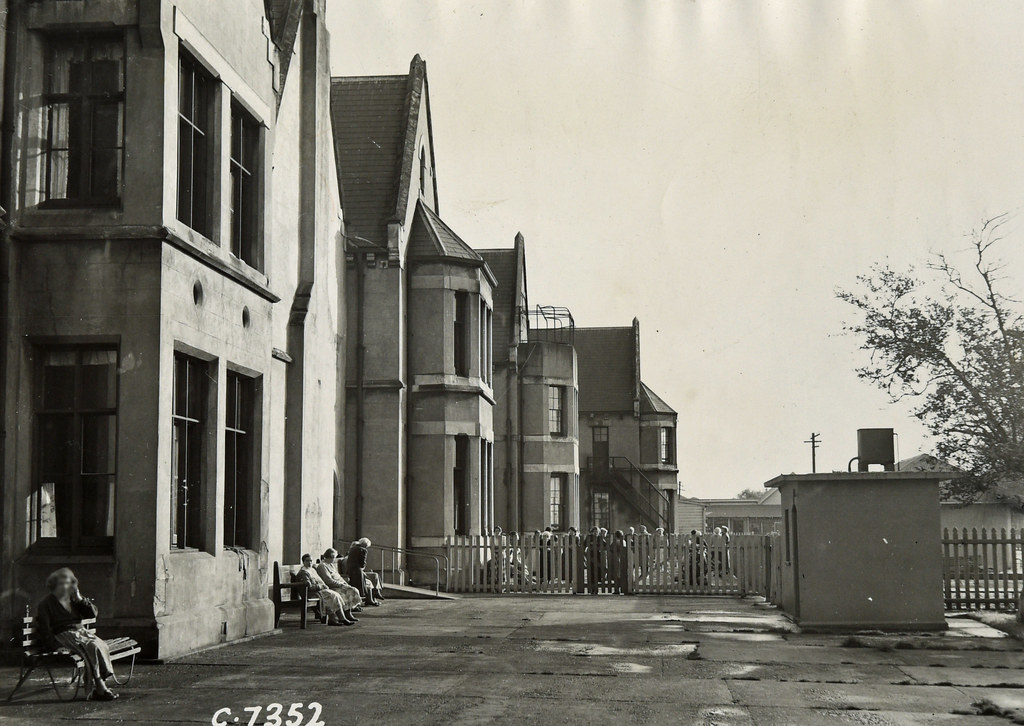 Ministry of Works photographs of Sunnyside Hospital, 1960s… Flickr