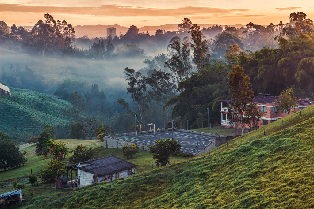 Amanecerá y Veremos Rionegro Antioquia Cuando pienso en el… Flickr