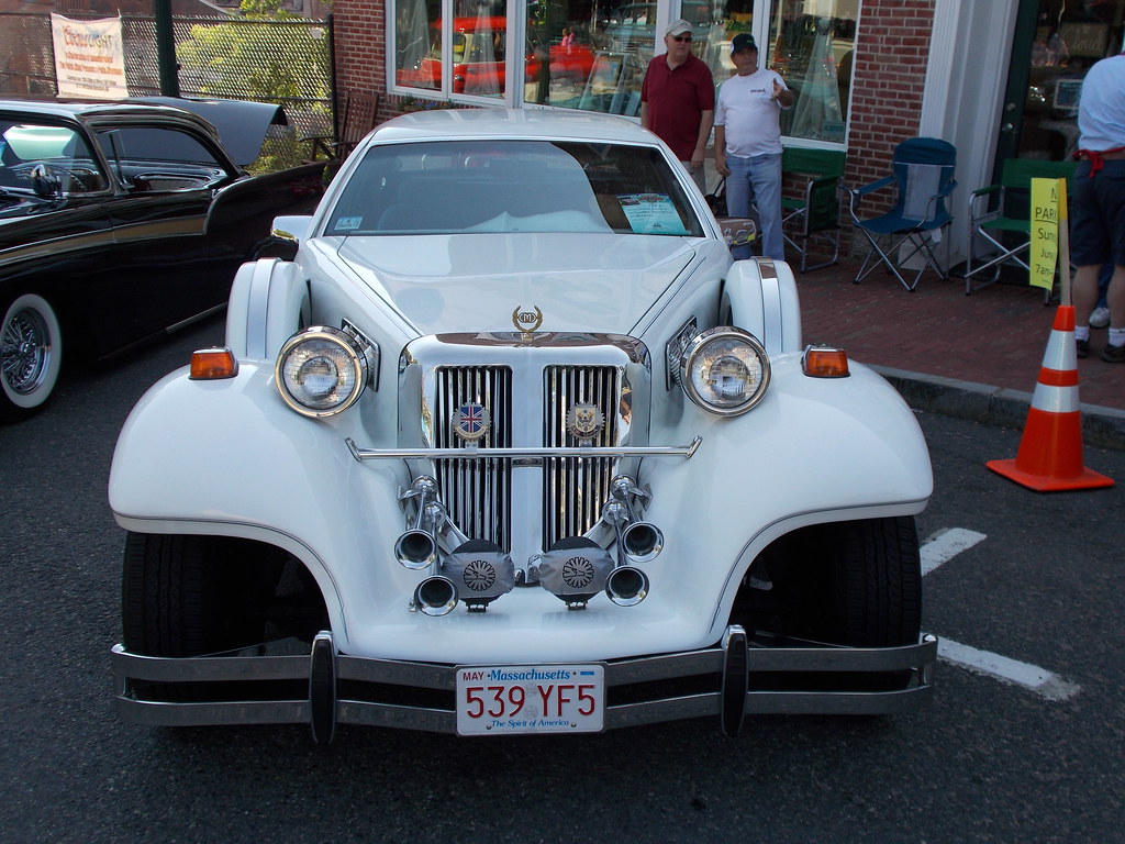 1986 Tiffany Classic DOWNTOWN AMESBURY CAR SHOW 6262016