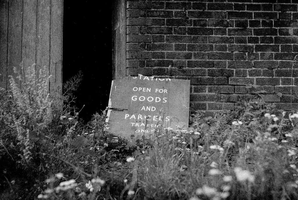 Rayne station (7), 1973 Bluepelicanrailway Flickr