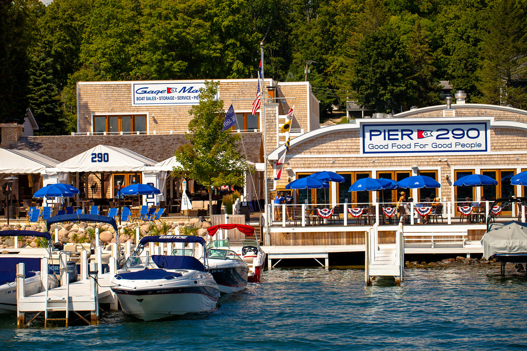 Lake Geneva mail boat tour 9.jpg opacity Flickr