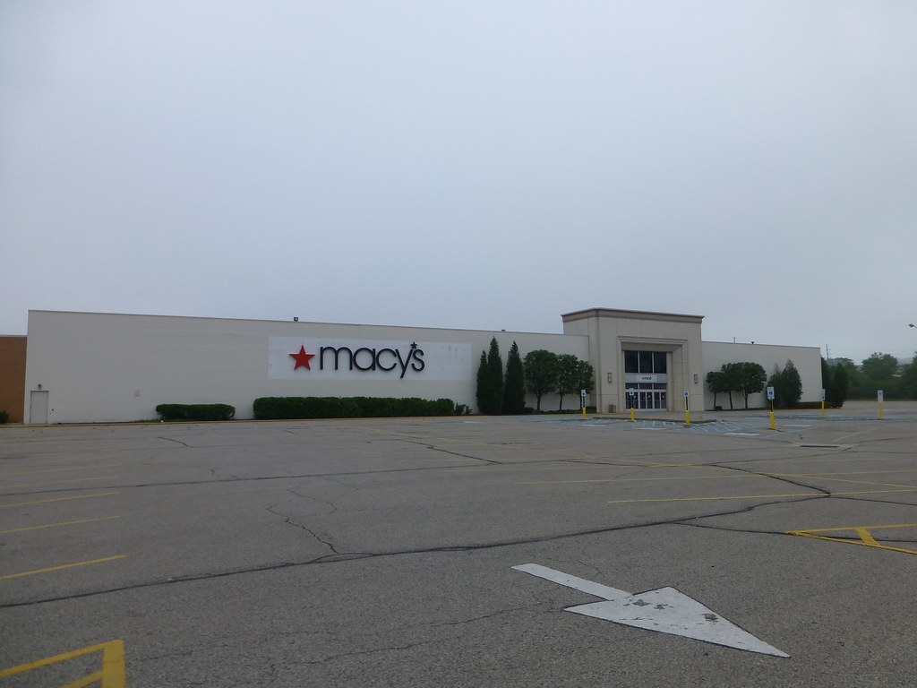 Macy's in Hermitage, Pennsylvania This store was originall… Flickr