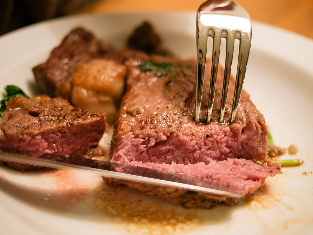 Sousvide Steak 54C for 1 hour, medium rare. Jiang Jiang Flickr