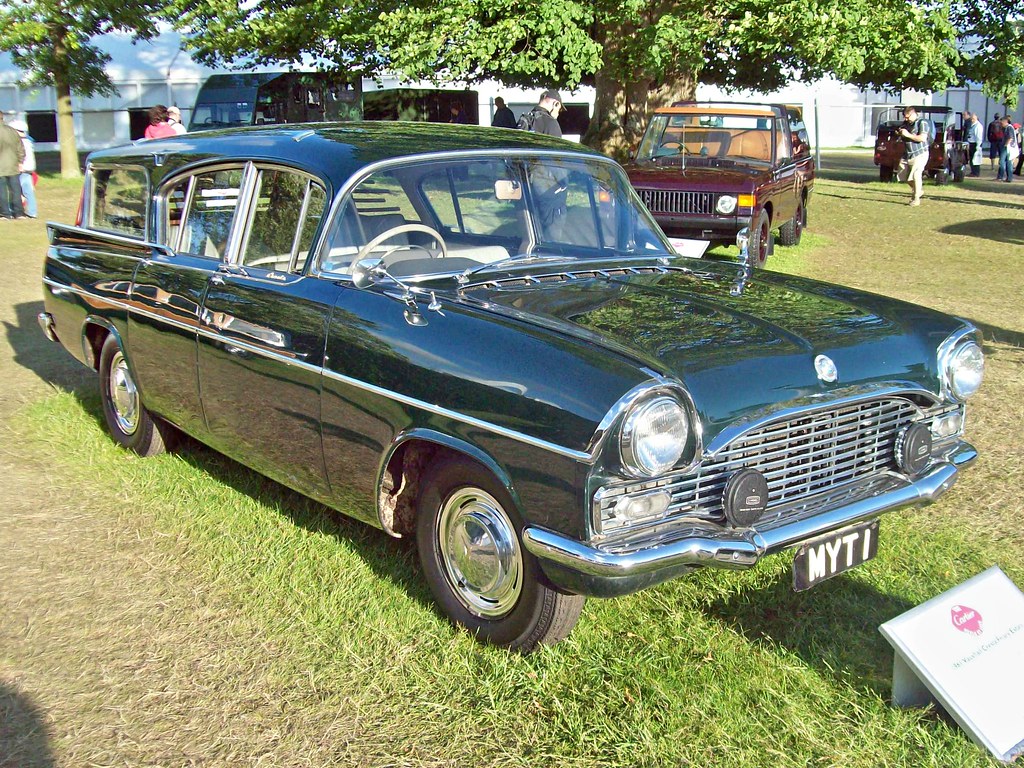 489 Vauxhall Cresta Friary Estate (1961) Vauxhall PA Crest… Flickr