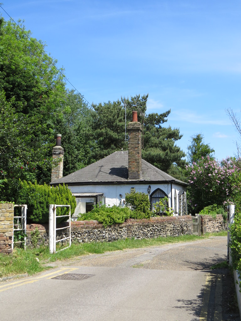 Lodge Hall Lane South Ockendon, Essex maineexile Flickr