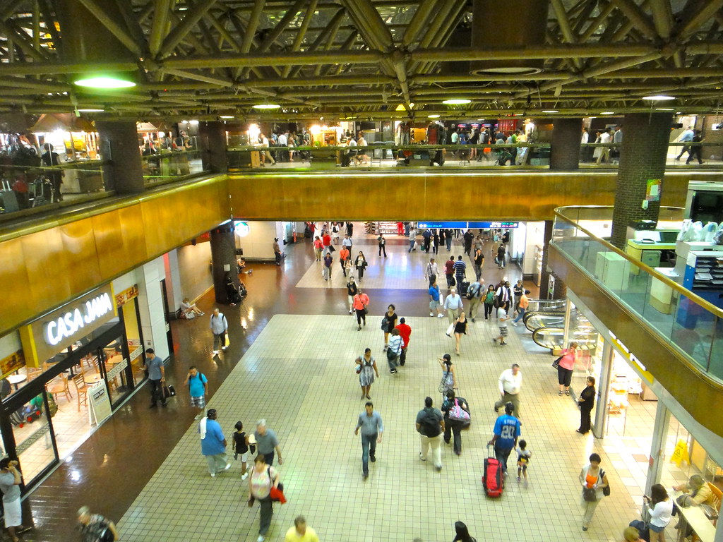 Port Authority rush hour Port Authority Bus Terminal Midto… Flickr