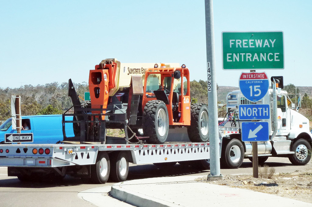 Sunstate Equipment Forklift (1) David Valenzuela Flickr