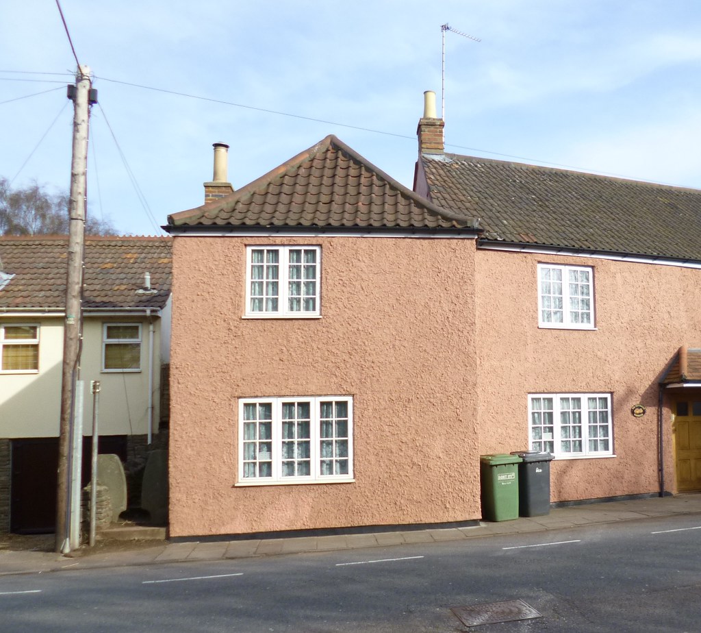 AV.KIN02 Hambrook Gate tollhouse Surviving former road tol… Flickr