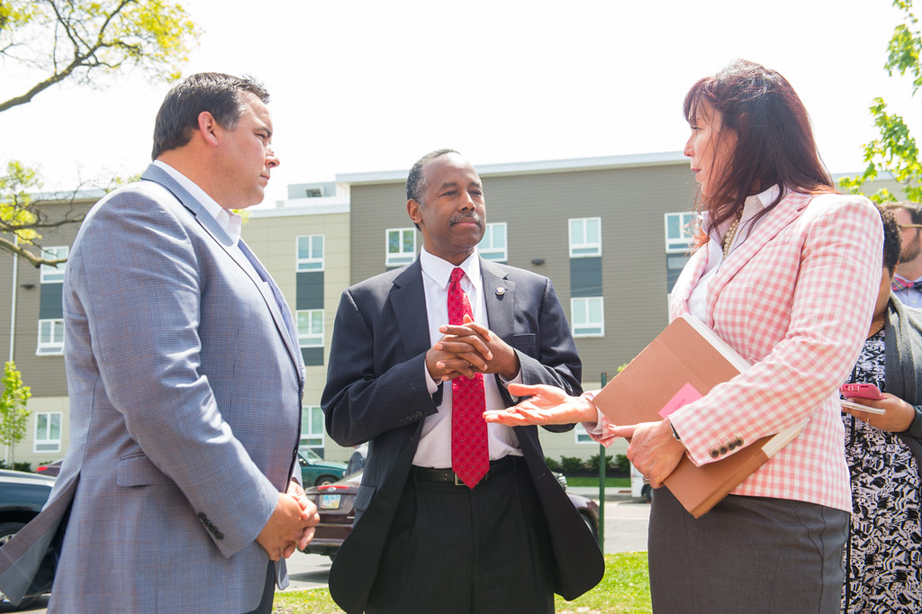 Tour of Van Buren Shelter/Van Buren Village Columbus, Ohio… Flickr