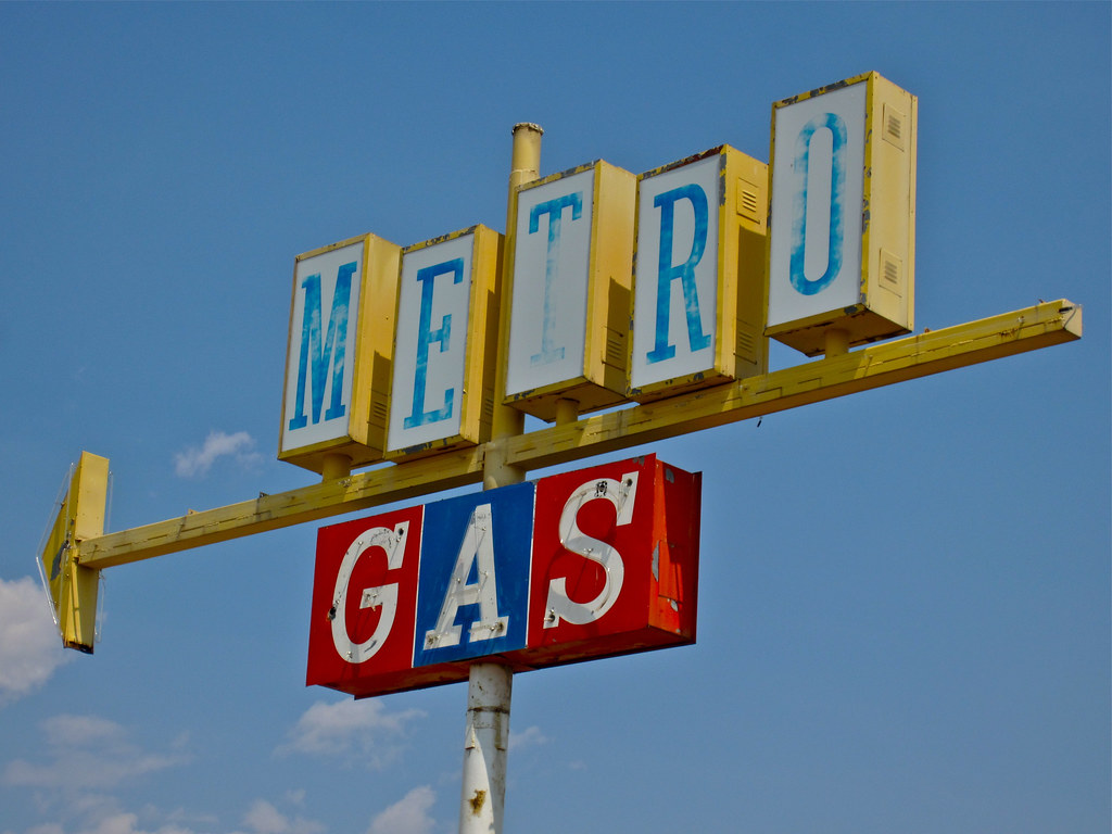 Metro Gas, Elko, NV Metro Gas sign, on the outskirts of El… Flickr