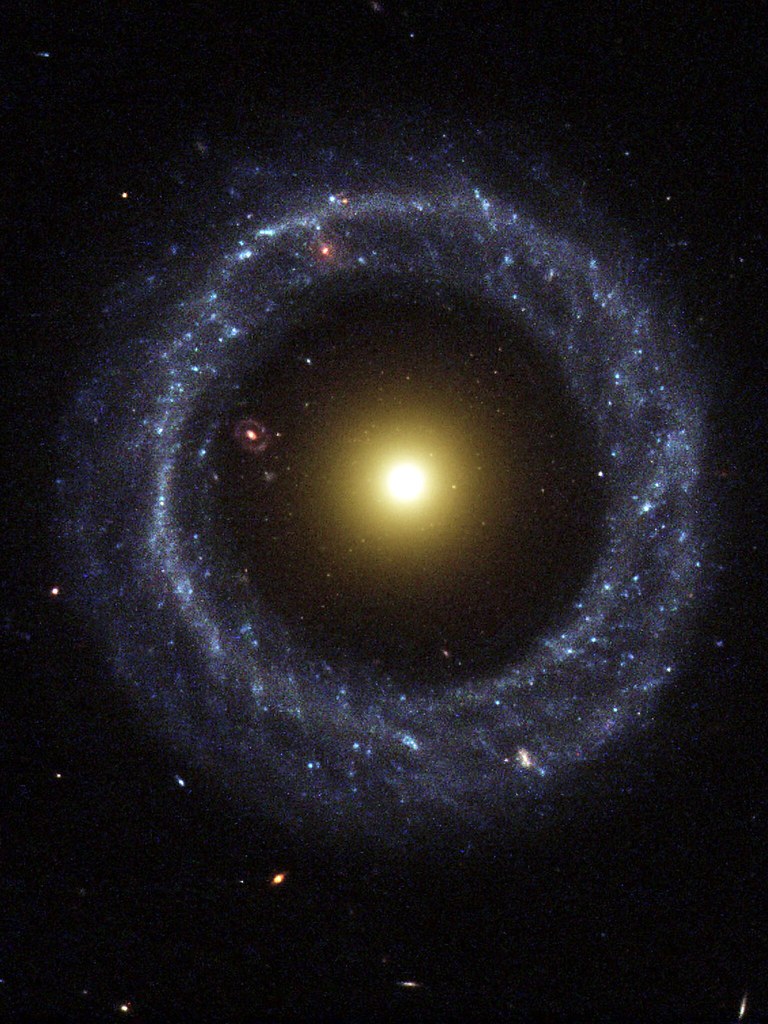 Hoag's Object Wallpaper Hubble Space Telescope image of Ho… Flickr