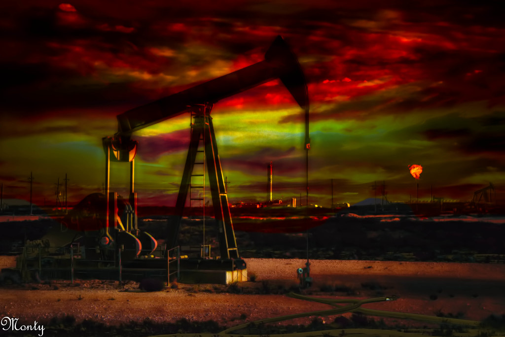 Oil fields, Maljamar, New Mexico Monty Jackson Flickr