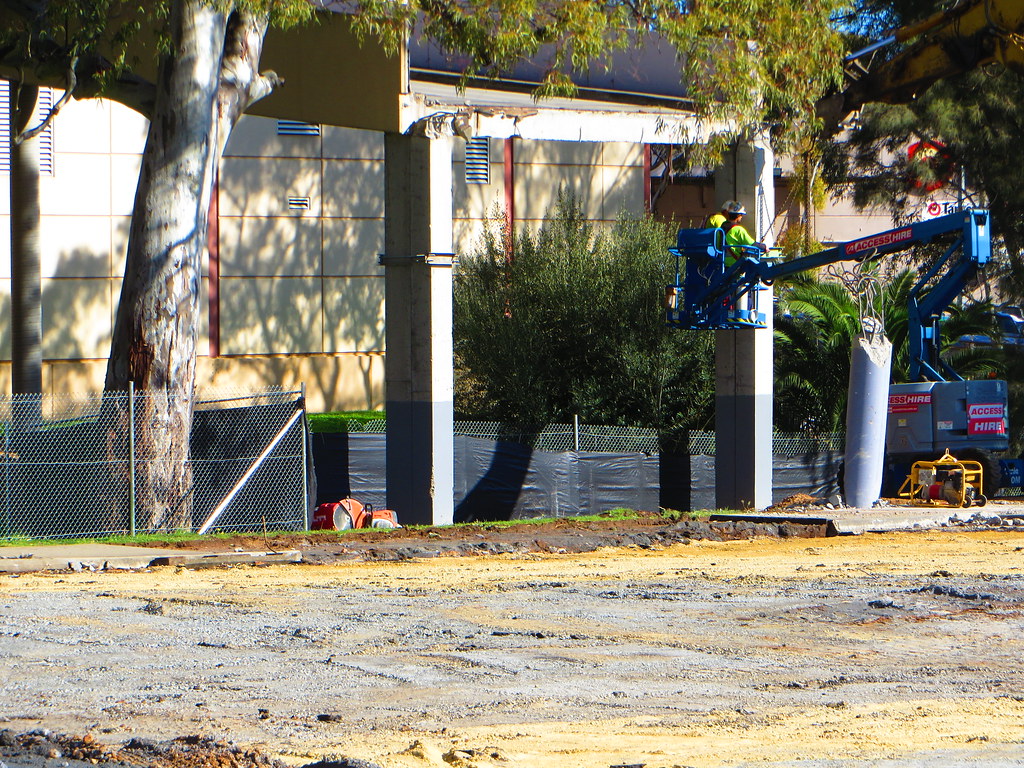 Tea Tree Plaza Aldi Construction Site works preparation … Flickr