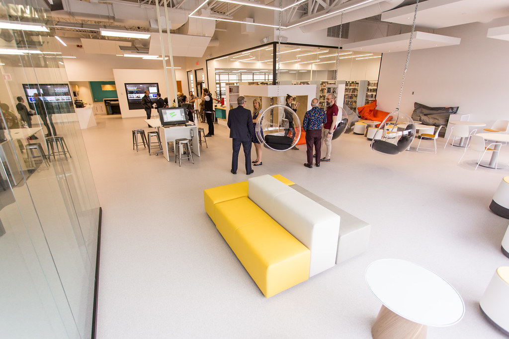 Créalab Médialab de la Bibliothèque de Repentigny Flickr